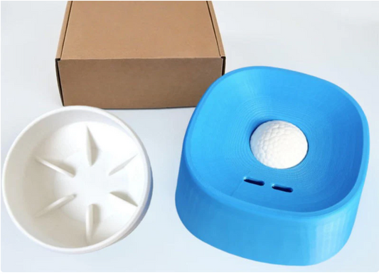 Anti-gulping bowl for dogs with rolling ball