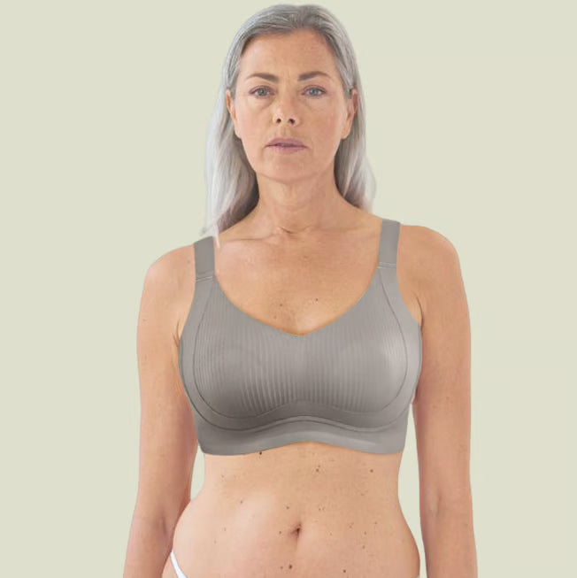 🏆Non-marking, skin-friendly push-up bra without underwire